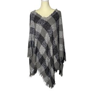 Arianna By Howards Black & Gray Checkered Poncho Women's One Size